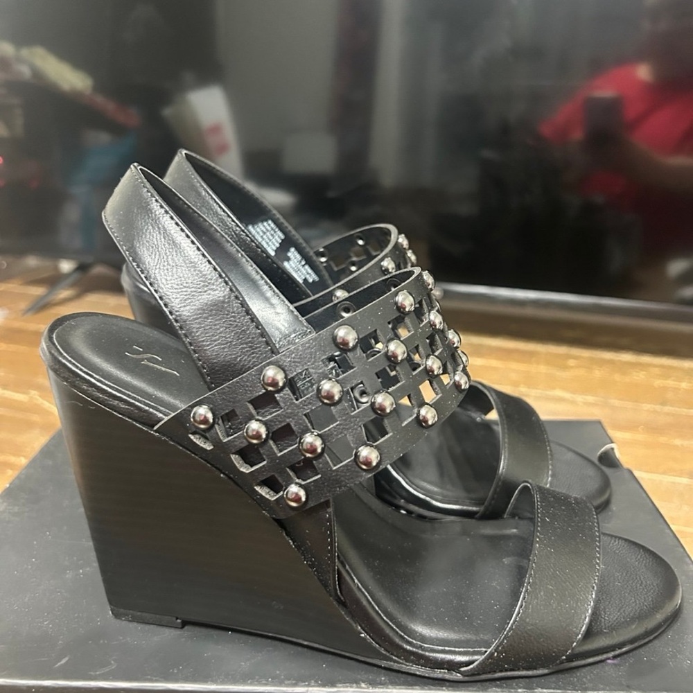 Simplyvera Vera Wang M Heels Women size 9